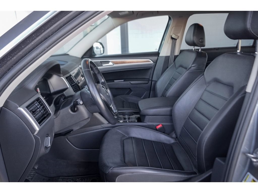 2018 Volkswagen Atlas 3.6L V6 SEL Premium